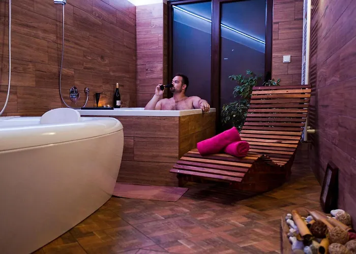 A Wellness U Trebonske Madony Gasthof Třeboň